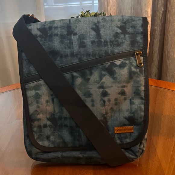 Eddie Bauer Bags Eddie Bauer Connect Tech Blue Tie Dyecrossbody Bag